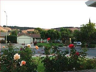 4th image of 365 El Portal Way