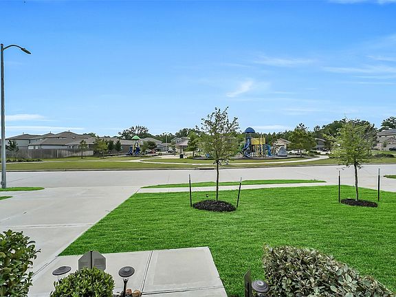 4th image of 6111 Topaz Pines Trl