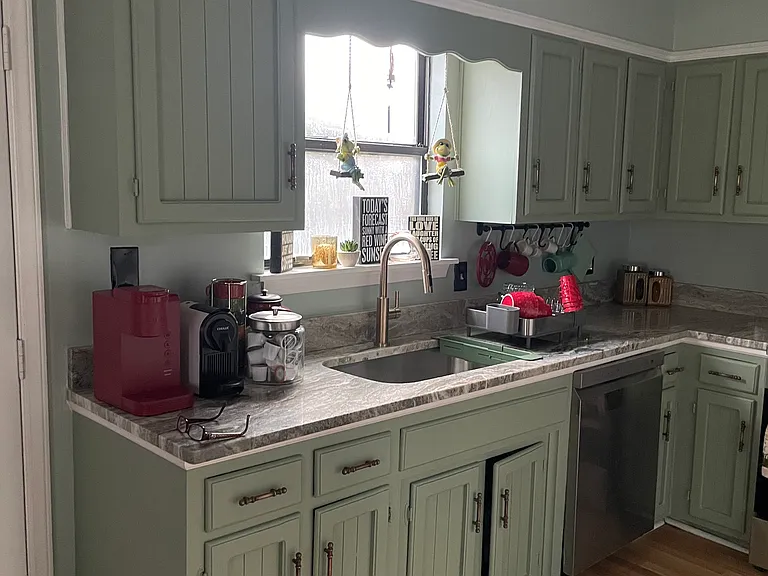 4726 Hollis Rd — Photo 4