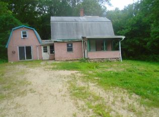 124 Lambtown Rd, Ledyard, CT 06339