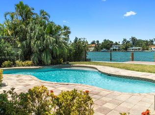 7536 W Treasure Dr, North Bay Village, FL 33141