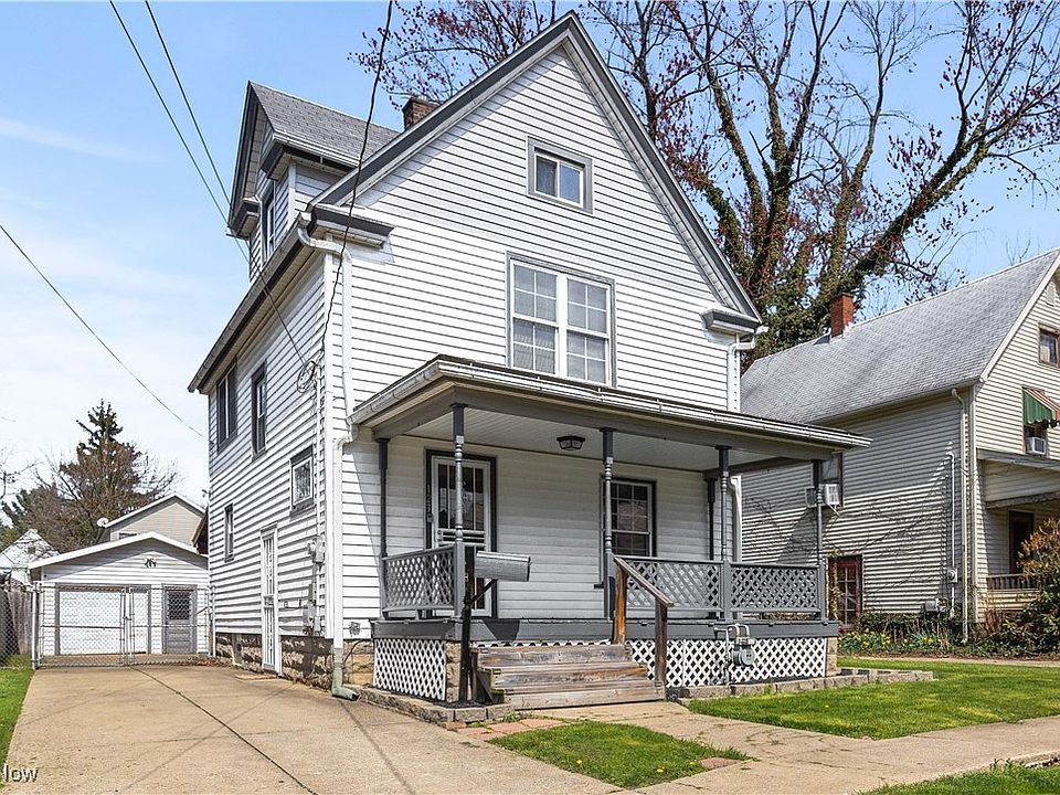 1st image of 123 Chase St