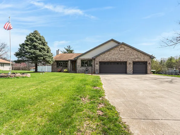 24901 S Sycamore St, Elwood, IL 60421