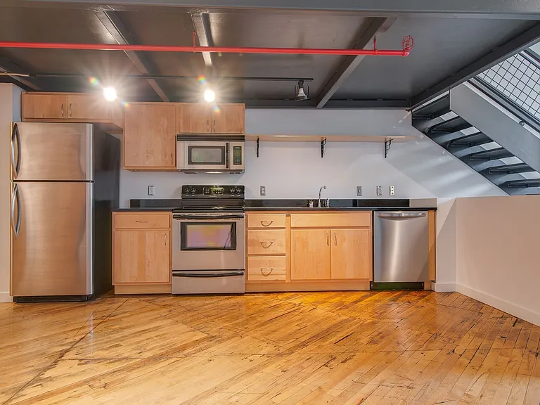 1400 Rosa L Parks Blvd #105 — Photo 8