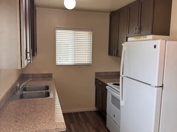 6343 Whipporwill St #103, Ventura, CA 93003