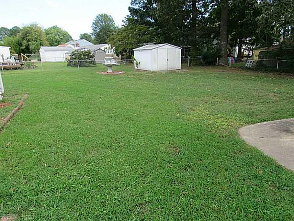 3rd image of 179 Mark Twain Dr