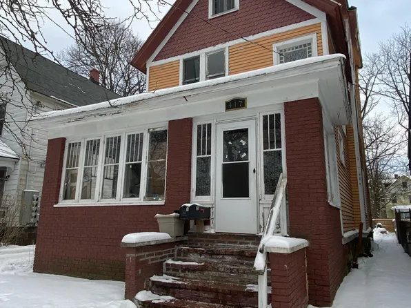 417 Locust St, Kalamazoo, MI 49007