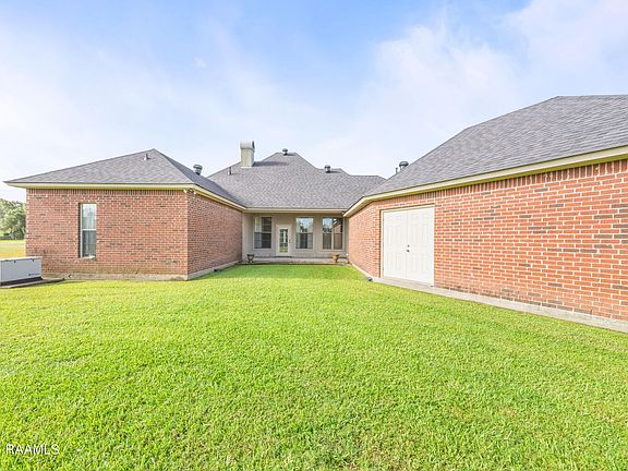 4th image of 505 Pipers Cove Dr