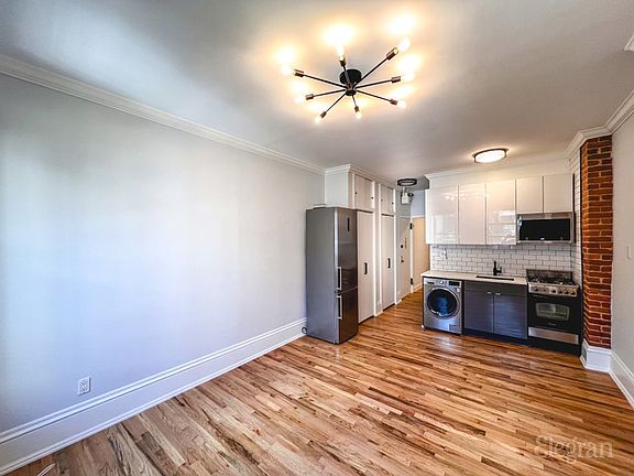 2nd image of 425 E 73rd St #3RW