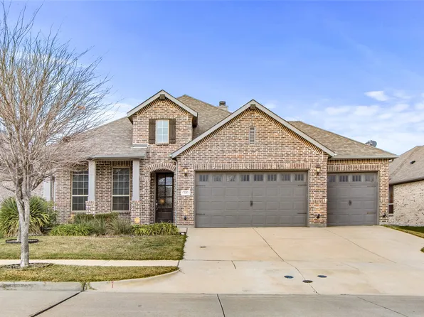 335 Country Meadows Blvd, Waxahachie, TX 75165