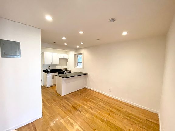 3rd image of 284 E 10th St APT 3A