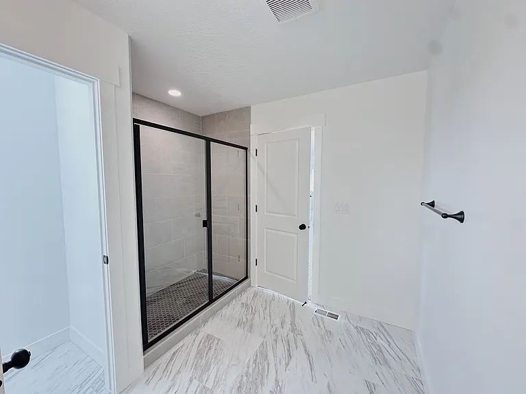 5478 N Orville St — Photo 39