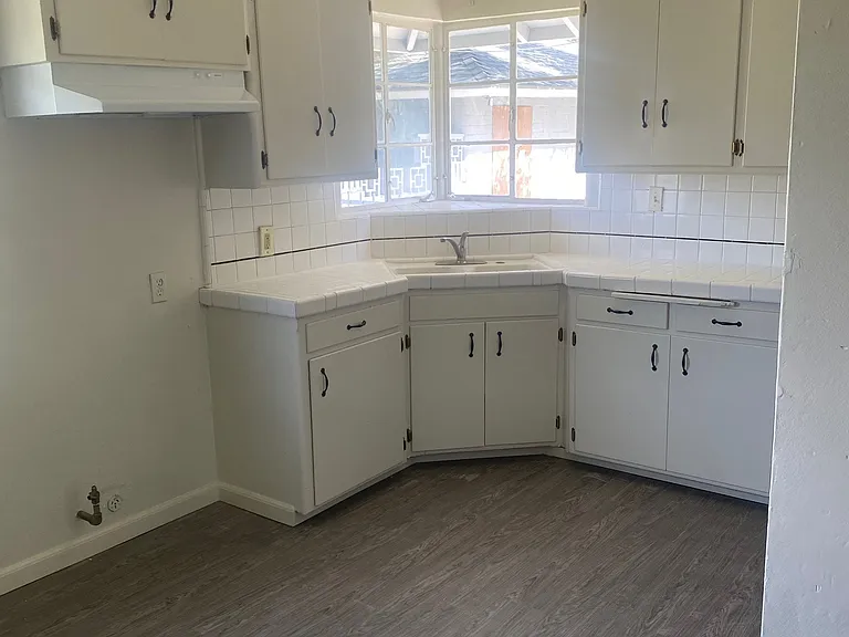 3492 Norris Dr S — Photo 10