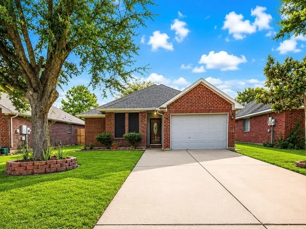 3043 Overland Trl, Dickinson, TX 77539