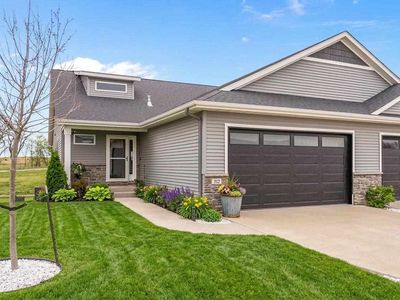 312 Dawson Dr, West Branch, IA, 52358