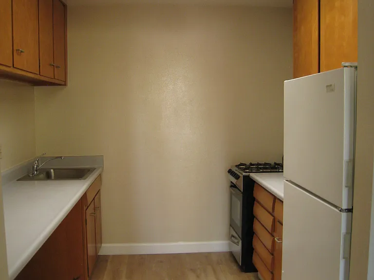 1938 Montecito Ave #4 — Photo 1
