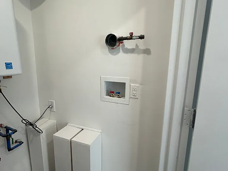 107 Beech St #501 — Photo 8