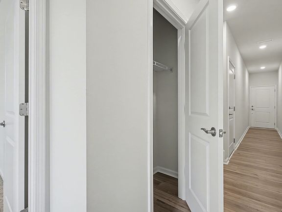 4th image of 3020 Evertonian Pl