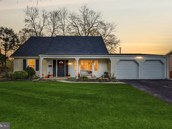 1300 Port Echo Ln, Bowie, MD 20716