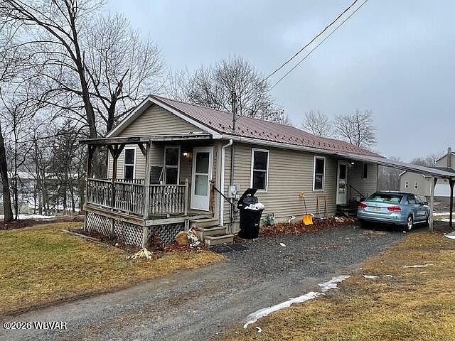 1st image of 83 School House Rd