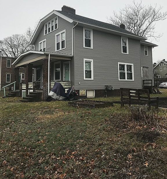 2nd image of 1449 N 4th St