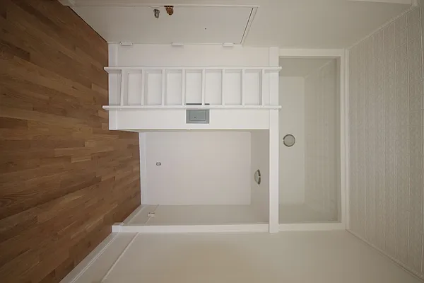 Rented by Nooklyn NYC LLC | media 43