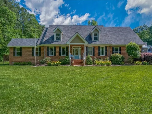 2800 Ballahack Rd, Chesapeake, VA 23322