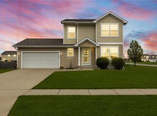 300 Mulberry Dr NW, Bondurant, IA 50035