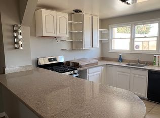 2952 23rd St, San Francisco, CA 94110