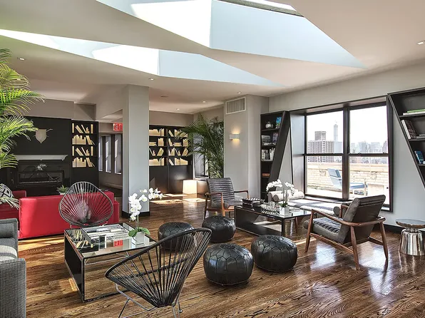 666 West End Avenue image 16 of 22