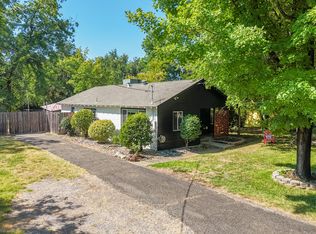 2711 N Bonnyview Rd, Redding, CA 96001