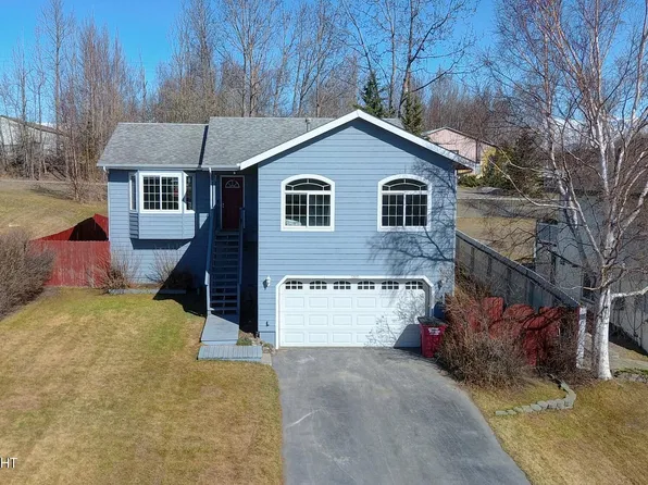 1205 W Beylund Loop, Palmer, AK 99645