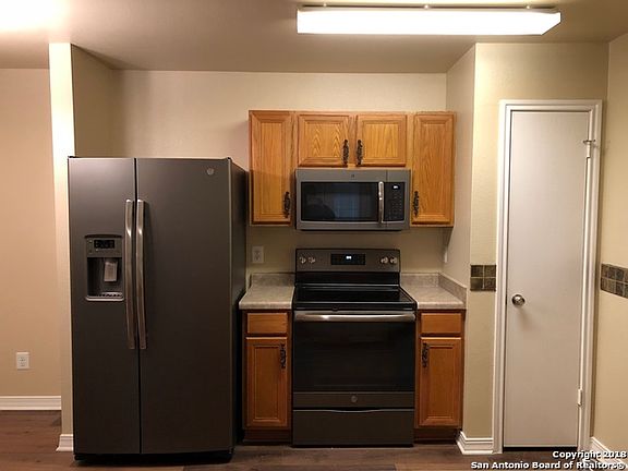 5th image of 1626 Prickly Pear Dr