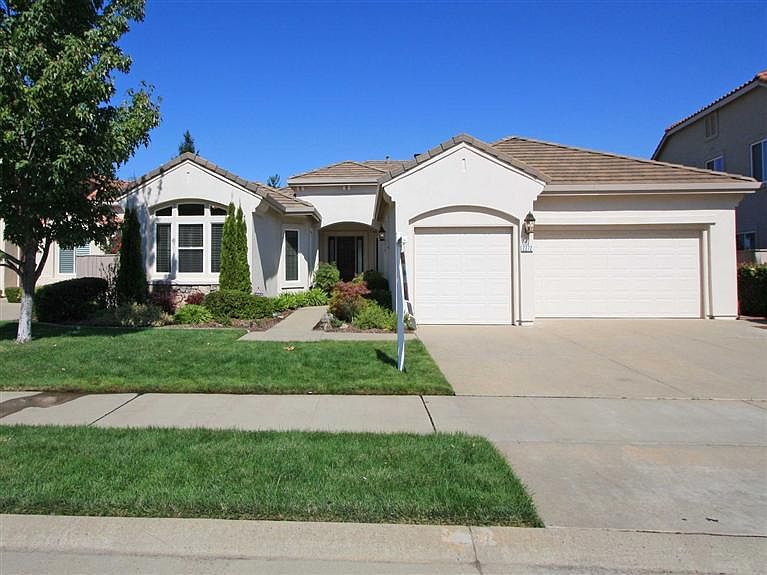 1st image of 2272 Portmarnock Cir