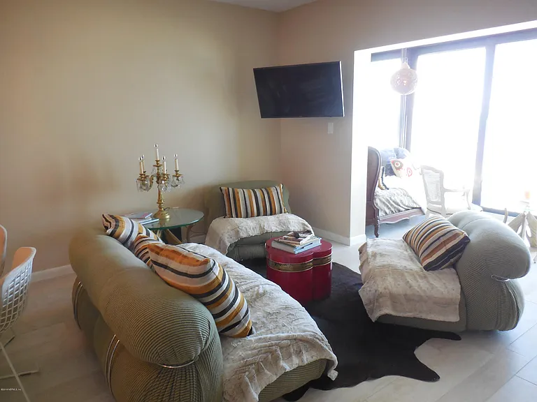 829 S 1st St #3E — Photo 2