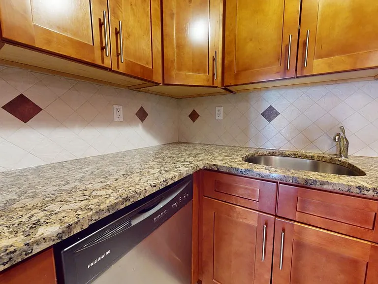 135-23 82nd Ave #3E — Photo 7