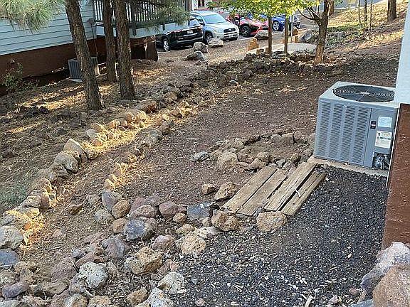 2nd image of 2433 W Cripple Creek Dr