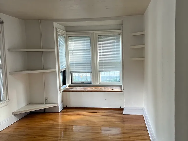 512 E Johnson St #1 — Photo 7
