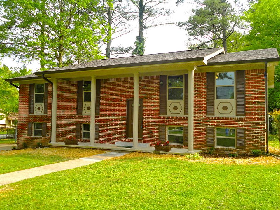 1st image of 213 Foster Dr