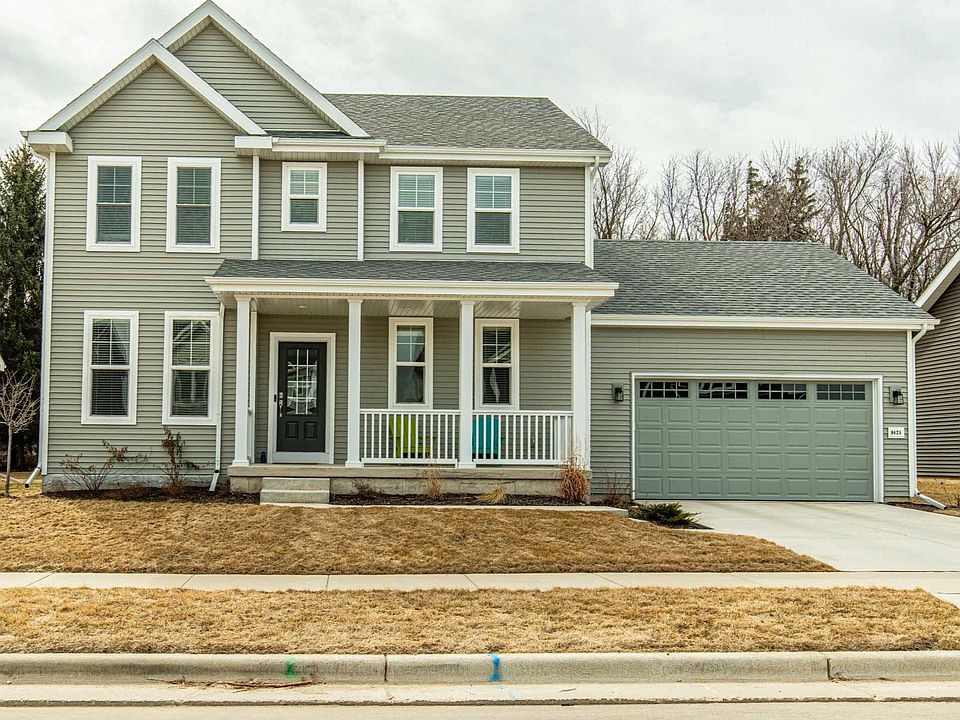 1st image of 9425 Tawny Acorn Dr