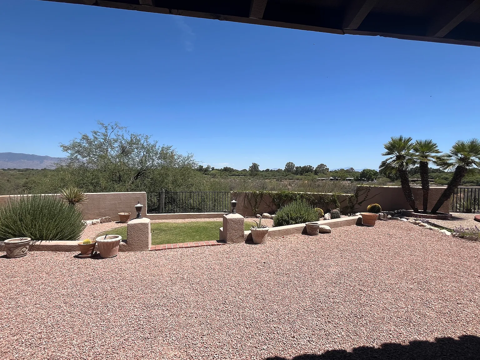 3 bed, 2445 sqft, $4,000 — Photo 3