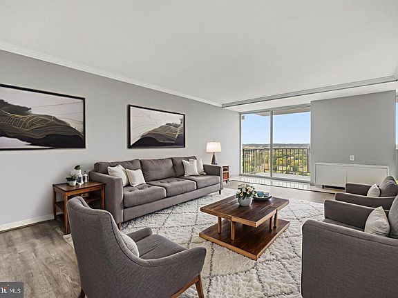 4th image of 301 N Beauregard St APT 1508