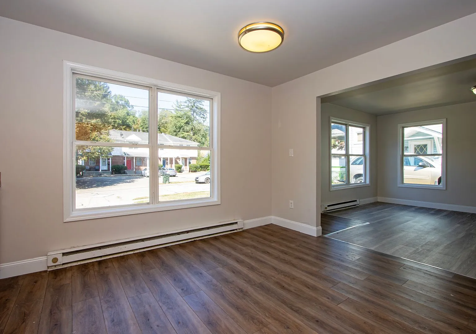 Three bedroom home — Photo 4
