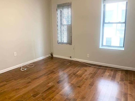 5th image of 1 Convent Ave APT 32