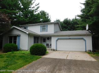 974 W Dansville Rd, Mason, MI 48854