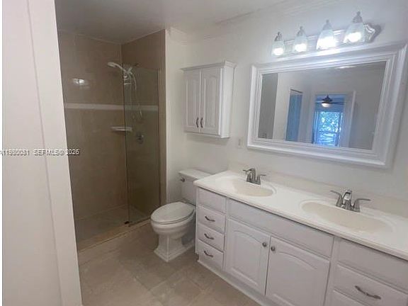 4th image of 3302 Farragut St #5F