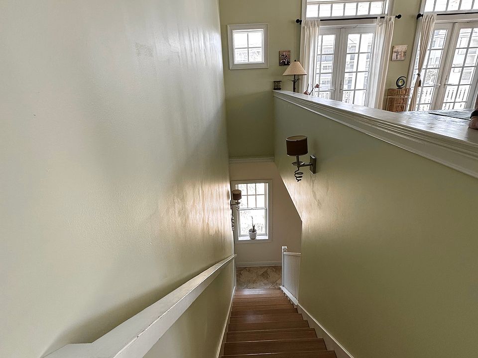 entrance stairway