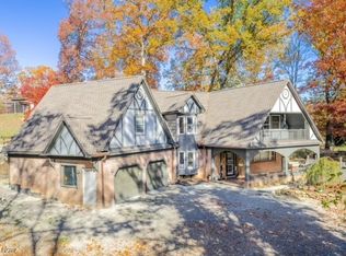 3369 Tabor Ridge Rd NE, Mineral City, OH 44656