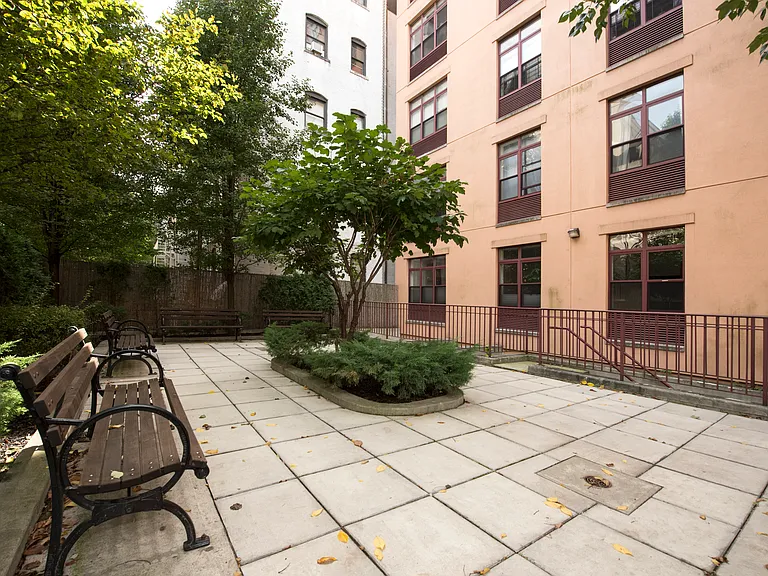 247 W 115th St #2C — Photo 6