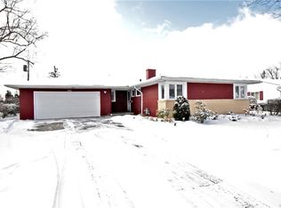 142 Green Acres Rd, Tonawanda, NY 14150